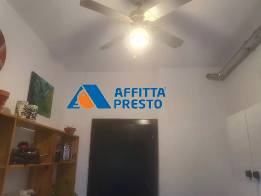 Immagine 13 di Camera in affitto  a Firenze