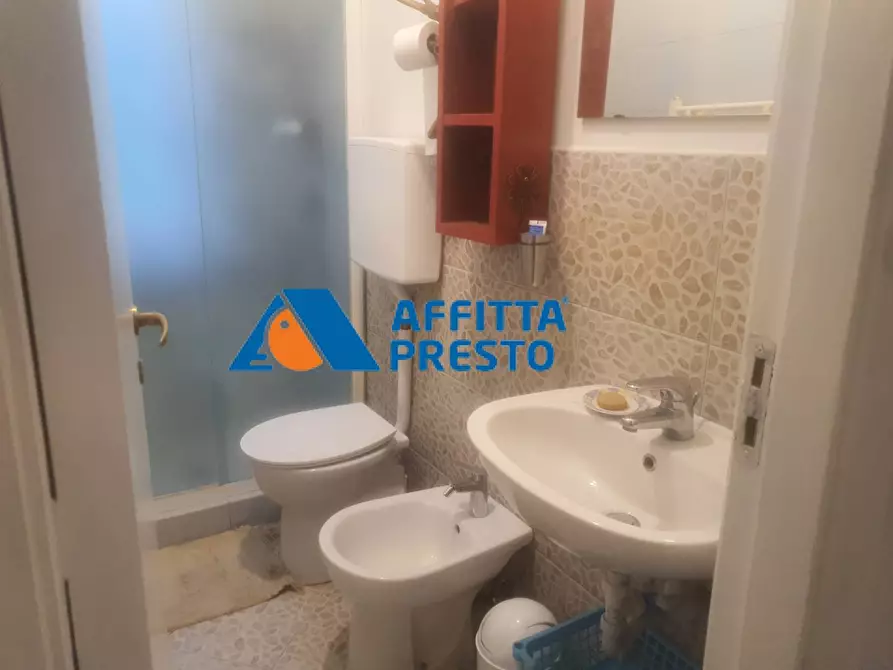 Immagine 23 di Camera in affitto  a Firenze