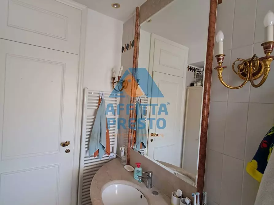 Immagine 19 di Appartamento in affitto  a Vinci