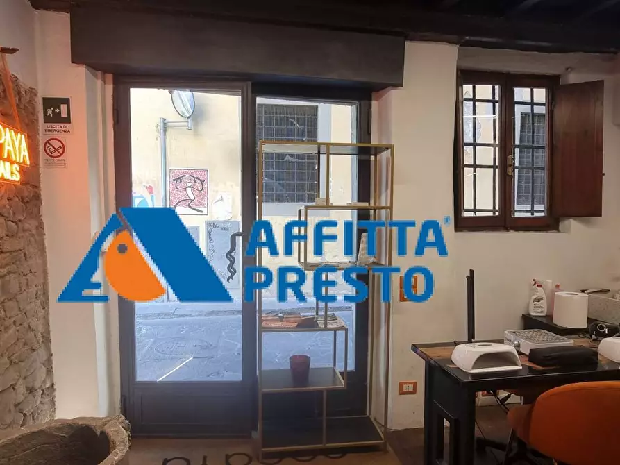 Immagine 1 di Negozio in affitto  a Firenze