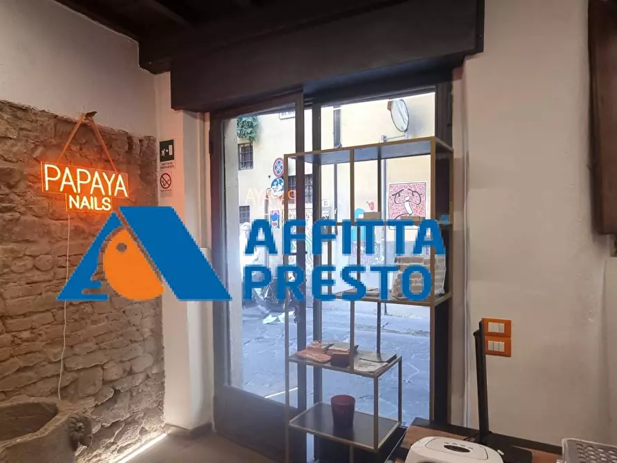 Immagine 3 di Negozio in affitto  a Firenze