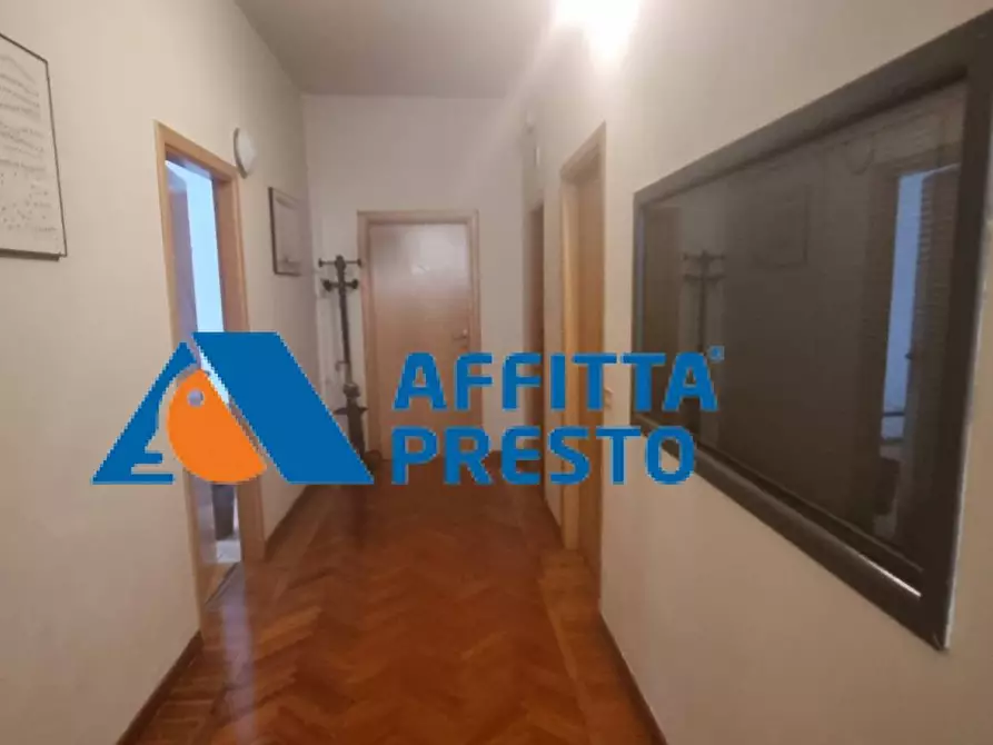 Immagine 8 di Ufficio in affitto  a Firenze