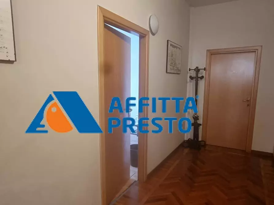 Immagine 7 di Ufficio in affitto  a Firenze