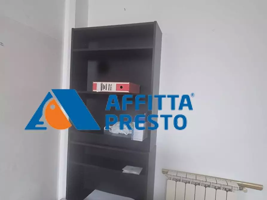 Immagine 6 di Ufficio in affitto  a Firenze