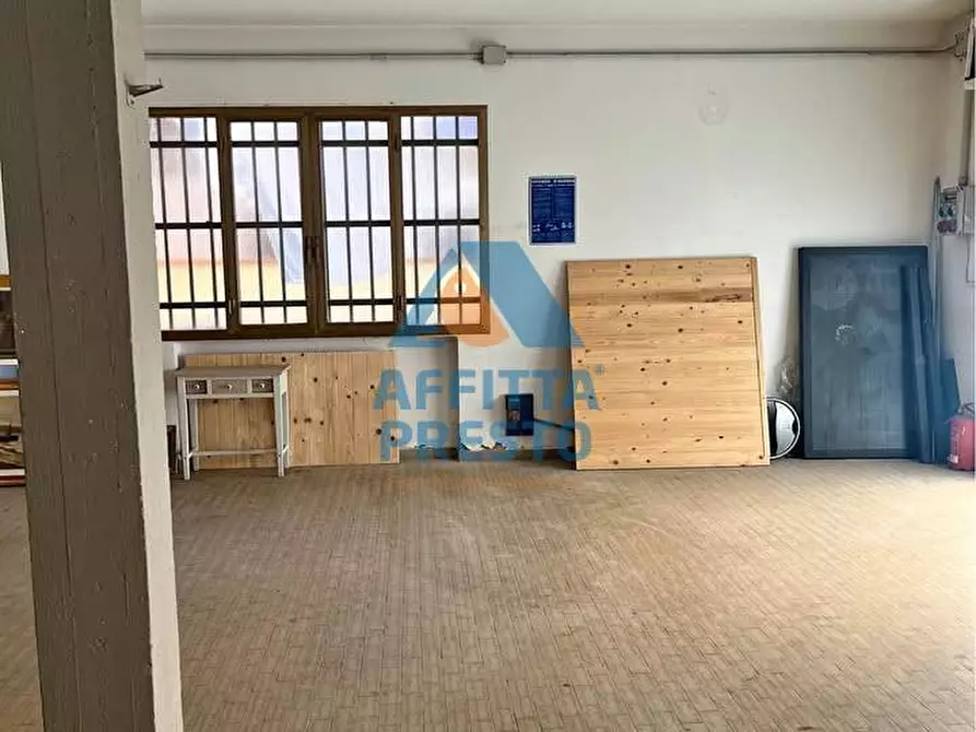 Immagine 3 di Laboratorio in vendita  a Castelfranco Di Sotto