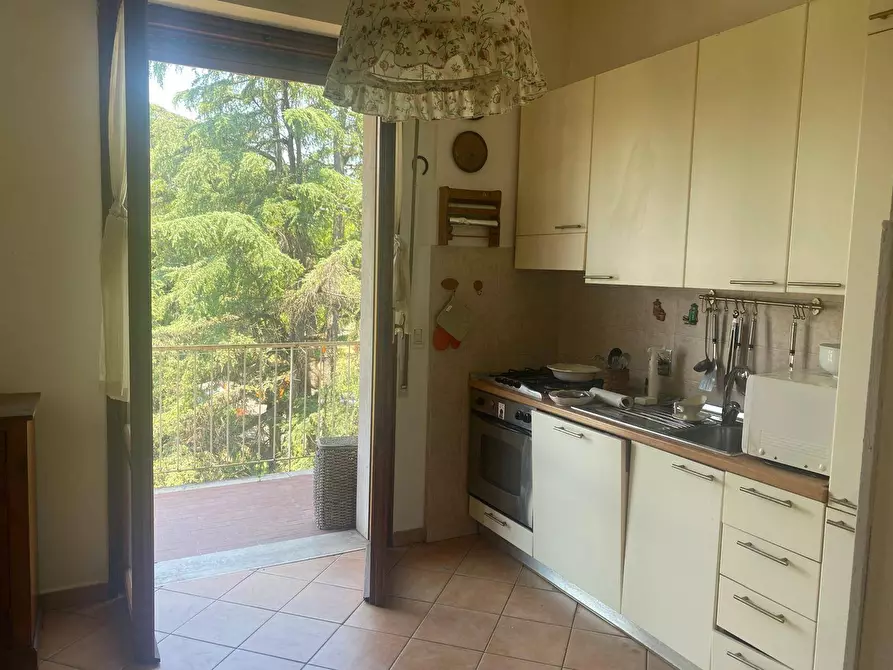 Immagine 1 di Appartamento in vendita  a Firenze