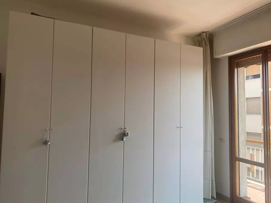 Immagine 11 di Appartamento in vendita  a Firenze