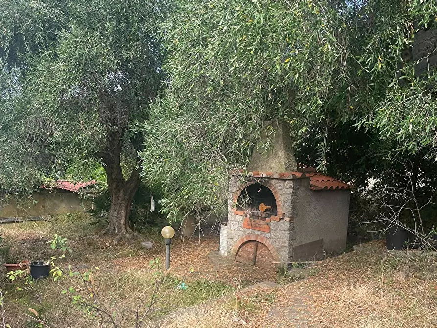 Immagine 12 di Casa semindipendente in vendita  a Marciana Marina