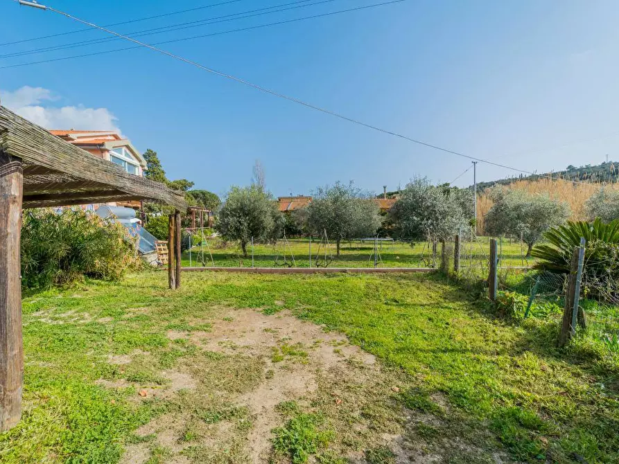 Immagine 2 di Appartamento in vendita  a Campo Nell'elba