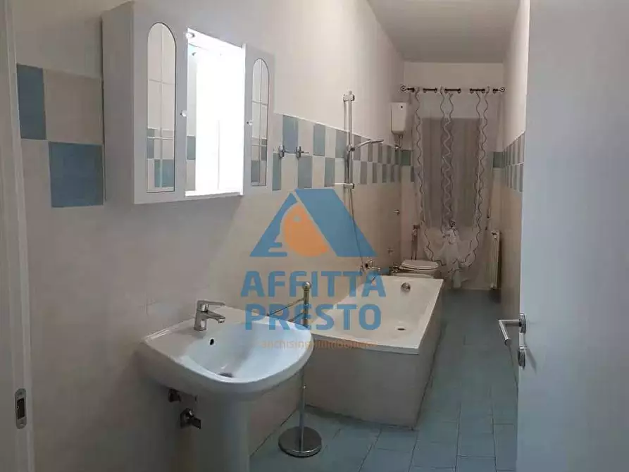 Immagine 9 di Casa indipendente in affitto  a Calcinaia