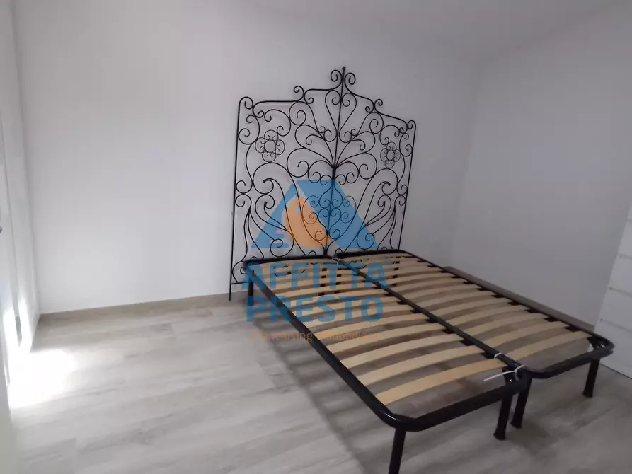 Immagine 4 di Attico in affitto  a Capraia E Limite