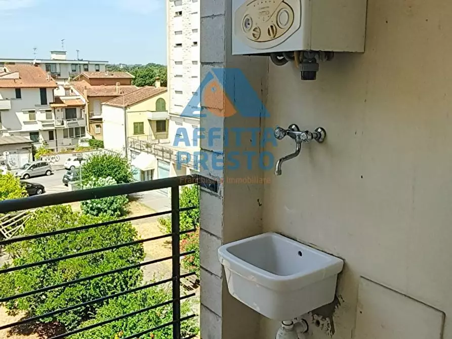 Immagine 10 di Appartamento in affitto  a Empoli