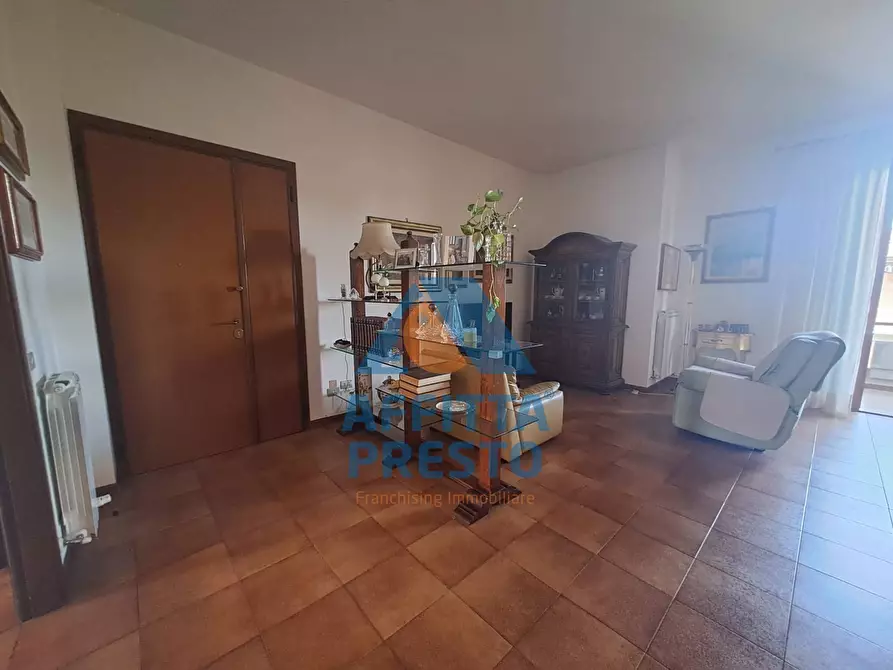 Immagine 10 di Appartamento in affitto  a Empoli