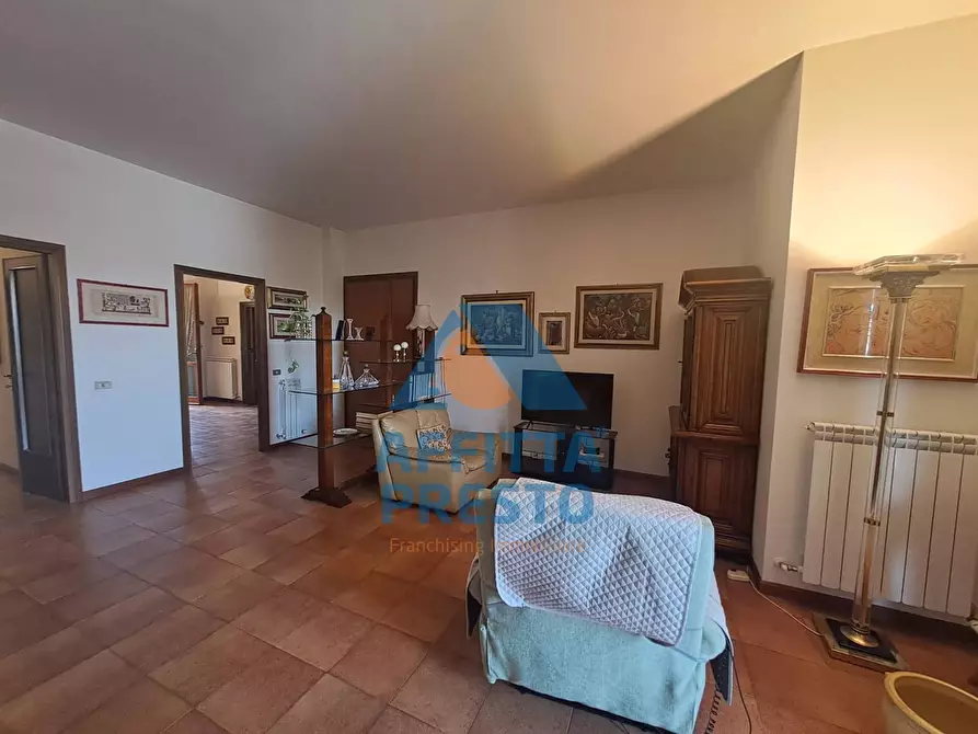 Immagine 24 di Appartamento in affitto  a Empoli