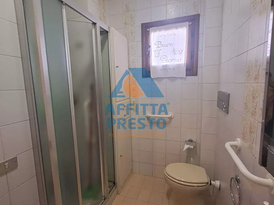 Immagine 29 di Appartamento in affitto  a Empoli
