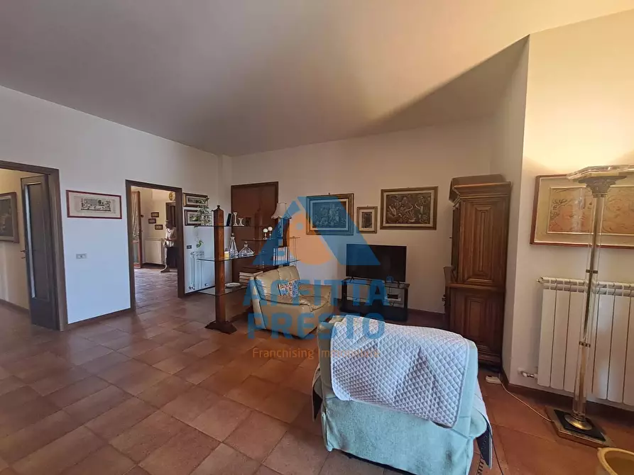 Immagine 31 di Appartamento in affitto  a Empoli