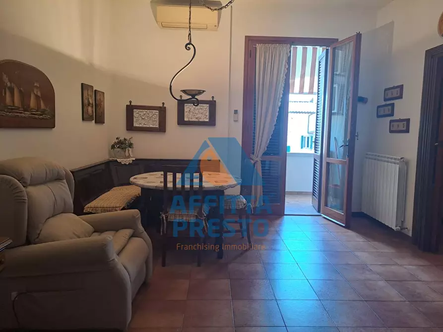 Immagine 34 di Appartamento in affitto  a Empoli