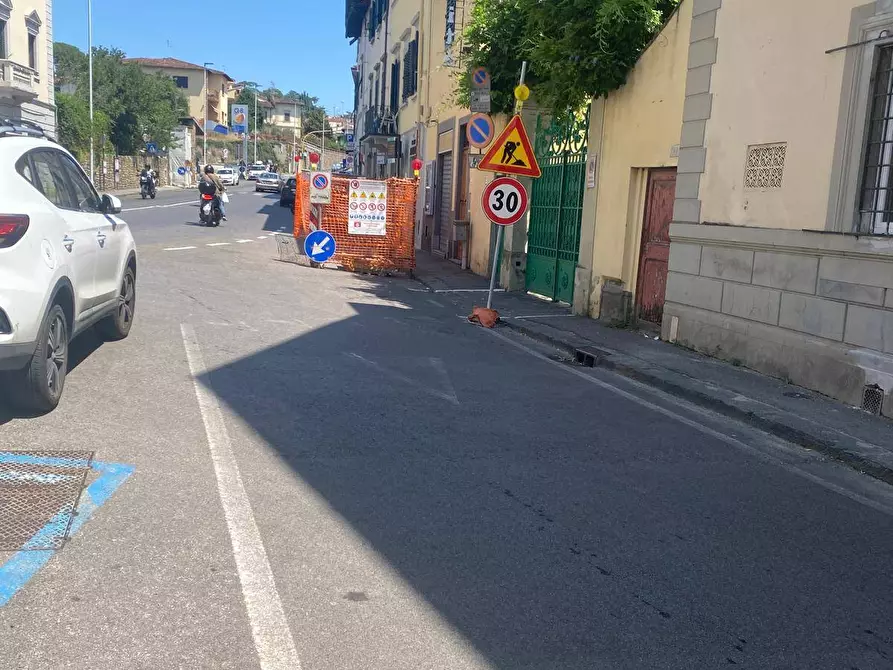 Immagine 39 di Attico in vendita  a Firenze
