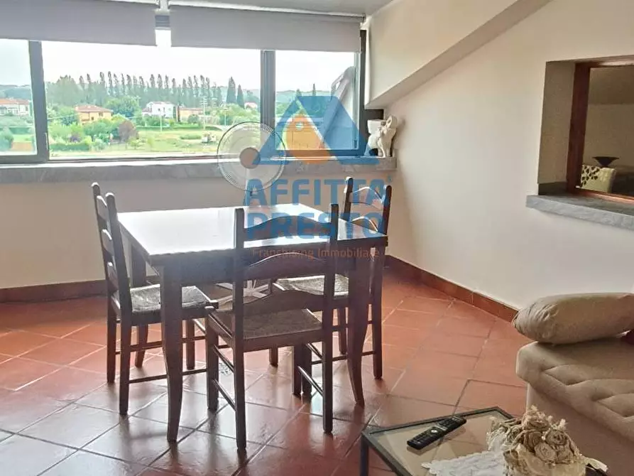 Immagine 19 di Camera in affitto  a Empoli