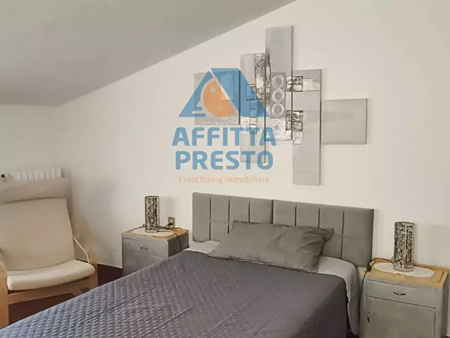 Immagine 22 di Camera in affitto  a Empoli