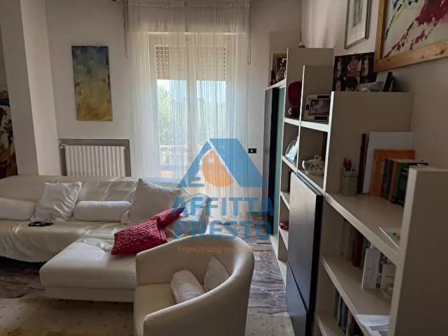 Immagine 4 di Appartamento in affitto  a Empoli