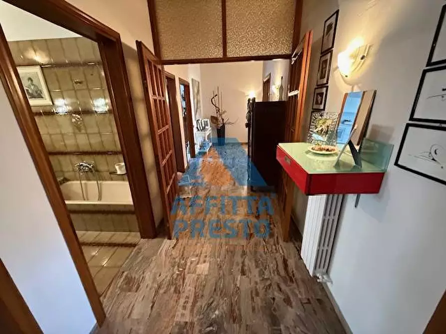 Immagine 25 di Appartamento in affitto  a Empoli