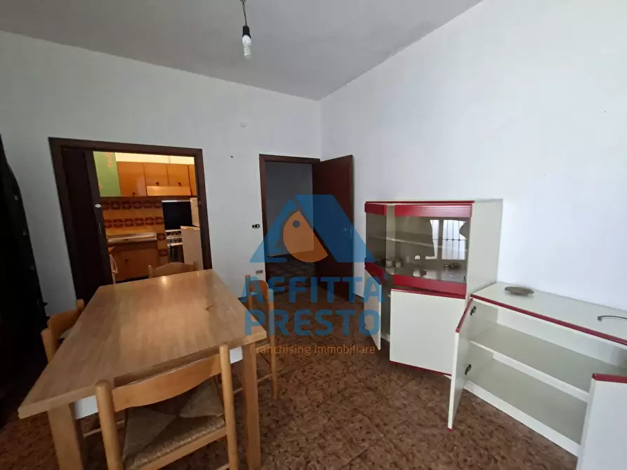 Immagine 4 di Camera in affitto  a San Miniato