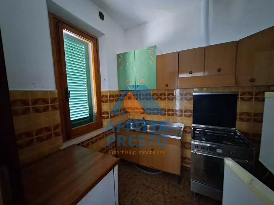 Immagine 6 di Camera in affitto  a San Miniato
