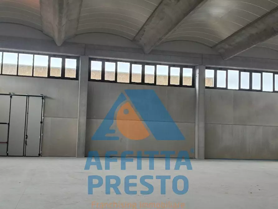 Immagine 3 di Capannone industriale in vendita  a Empoli