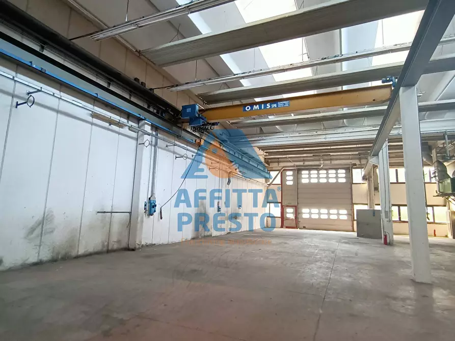 Immagine 3 di Capannone industriale in vendita  a Capraia E Limite