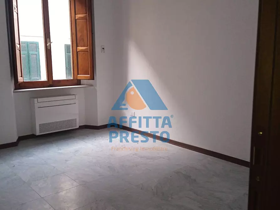 Immagine 9 di Casa semindipendente in affitto  a Empoli