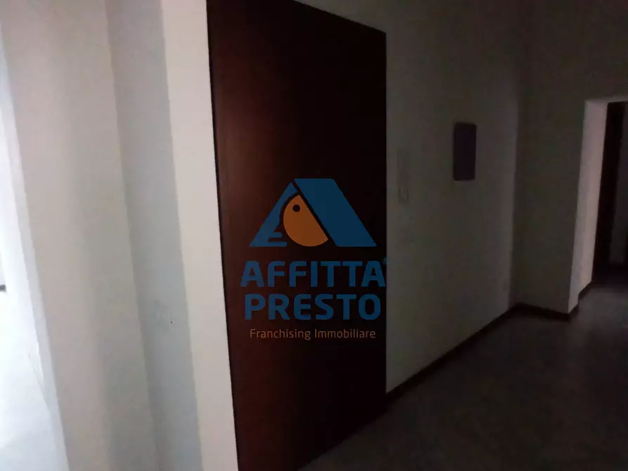 Immagine 16 di Casa semindipendente in affitto  a Empoli