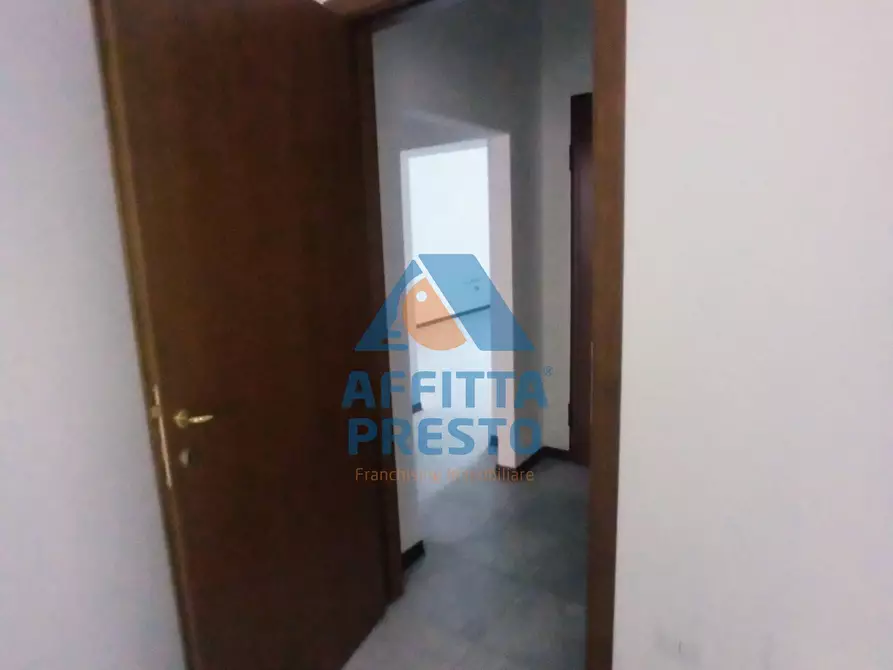 Immagine 21 di Casa semindipendente in affitto  a Empoli