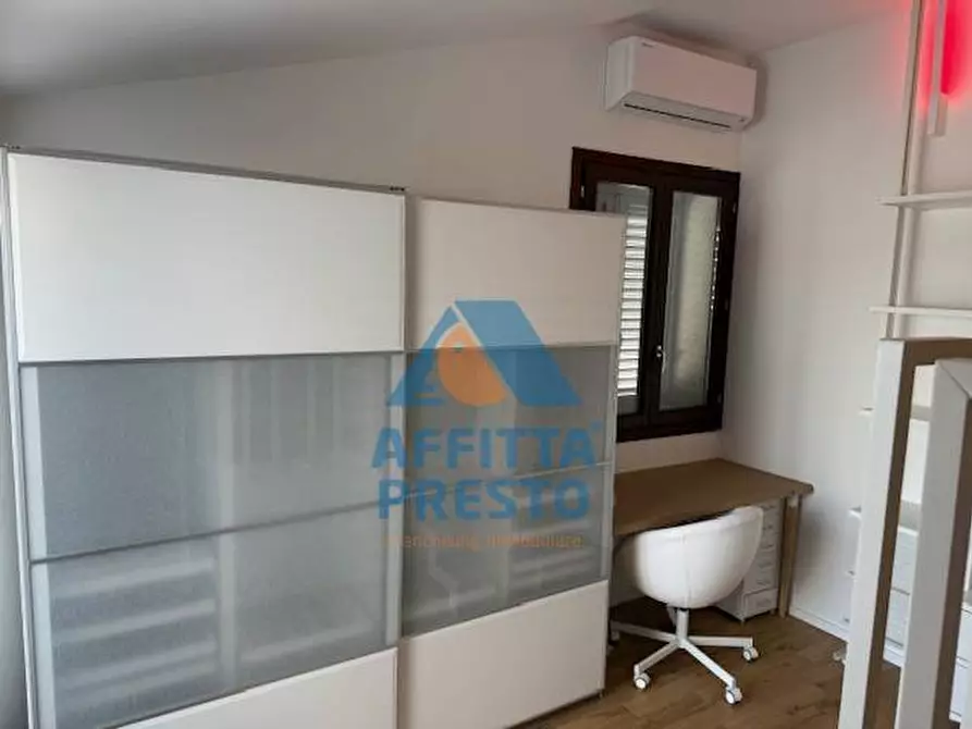Immagine 15 di Appartamento in affitto  a Empoli