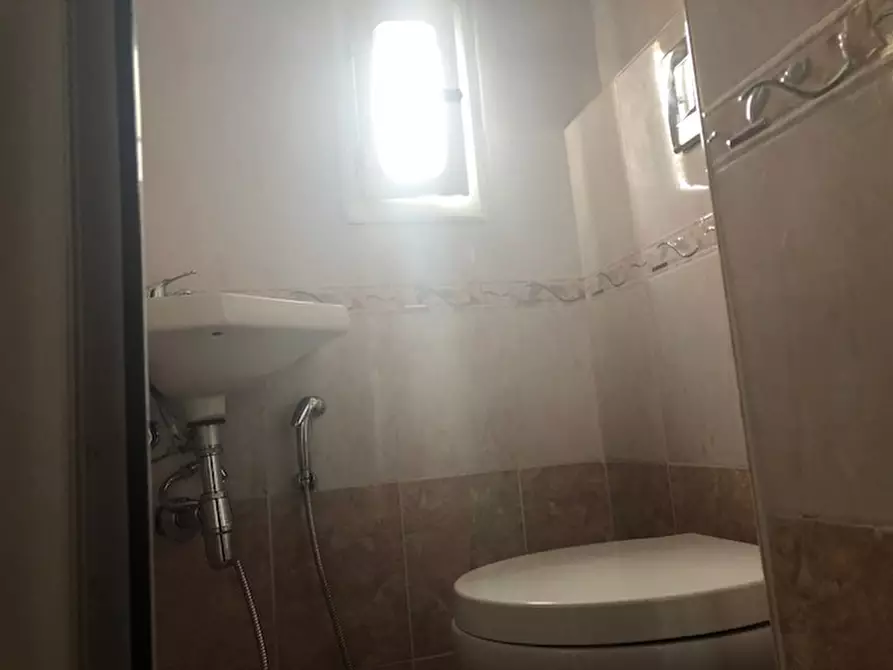 Immagine 23 di Appartamento in affitto  a Empoli