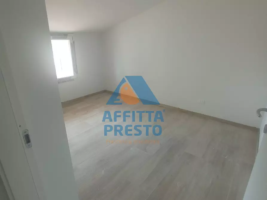 Immagine 5 di Attico in affitto  a Capraia E Limite