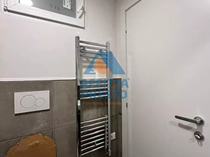 Immagine 8 di Appartamento in affitto  a Empoli