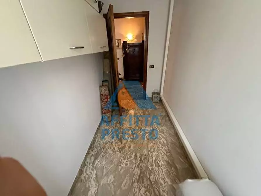 Immagine 27 di Camera in affitto  a Empoli