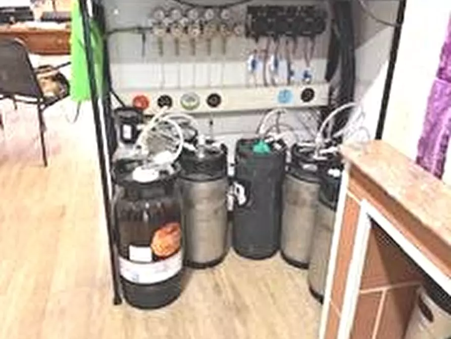 Immagine 20 di Attività commerciale in vendita  in Via Vincenzo Lancia 95 a Torino