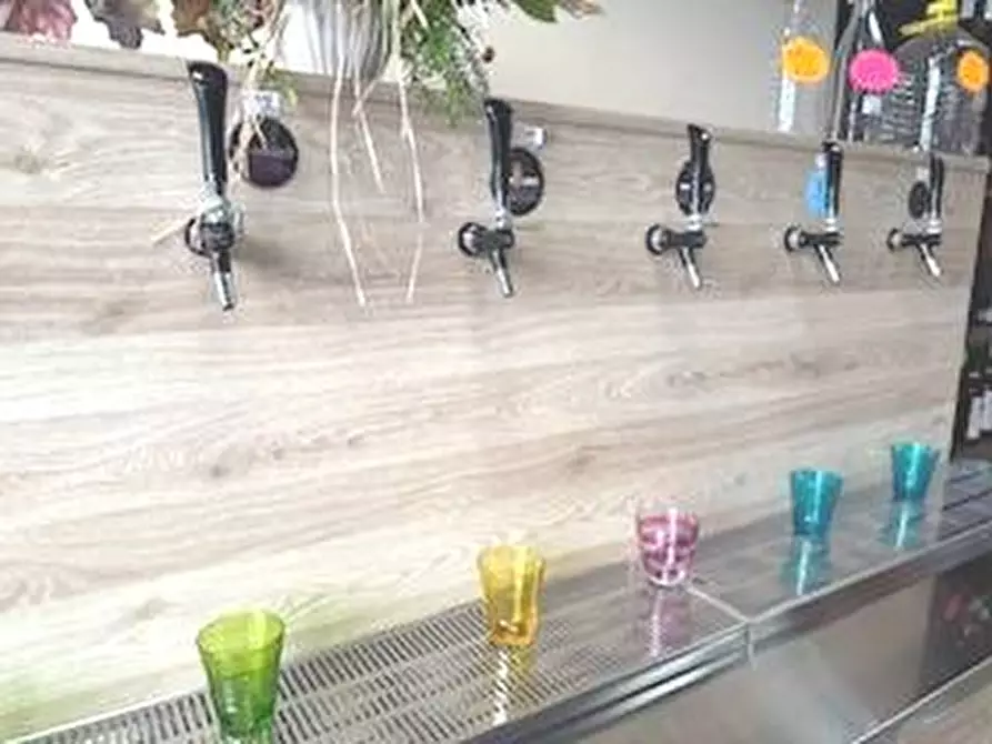 Immagine 9 di Attività commerciale in vendita  in Via Vincenzo Lancia 95 a Torino