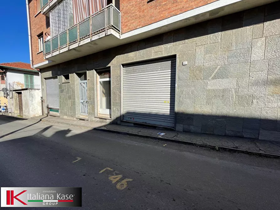 Immagine 10 di Negozio in affitto  in corso italia a Bruino