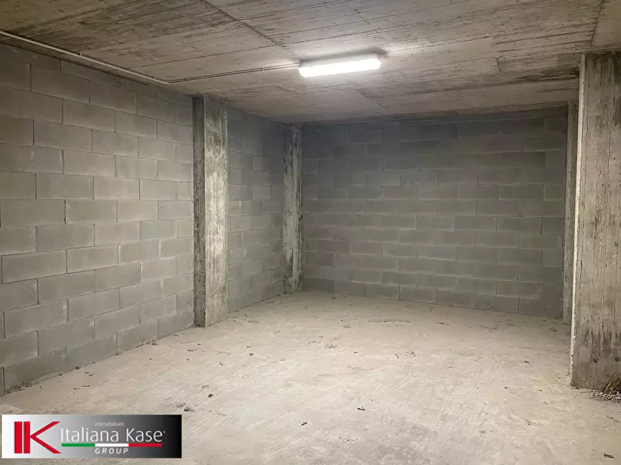 Immagine 10 di Box auto in vendita  in Via Diaz a Bruino