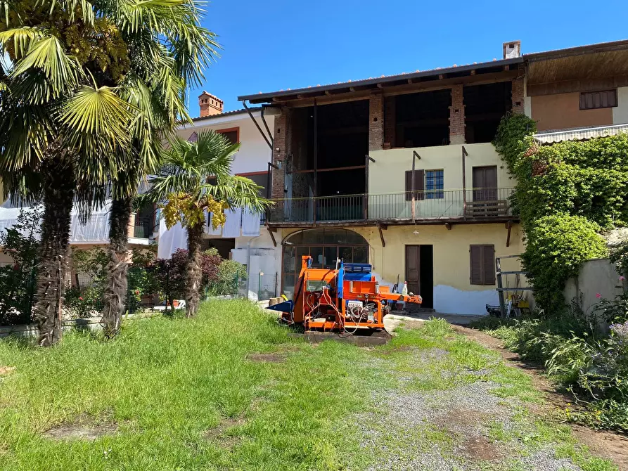 Immagine 1 di Casa semindipendente in vendita  in via barone a Orio Canavese