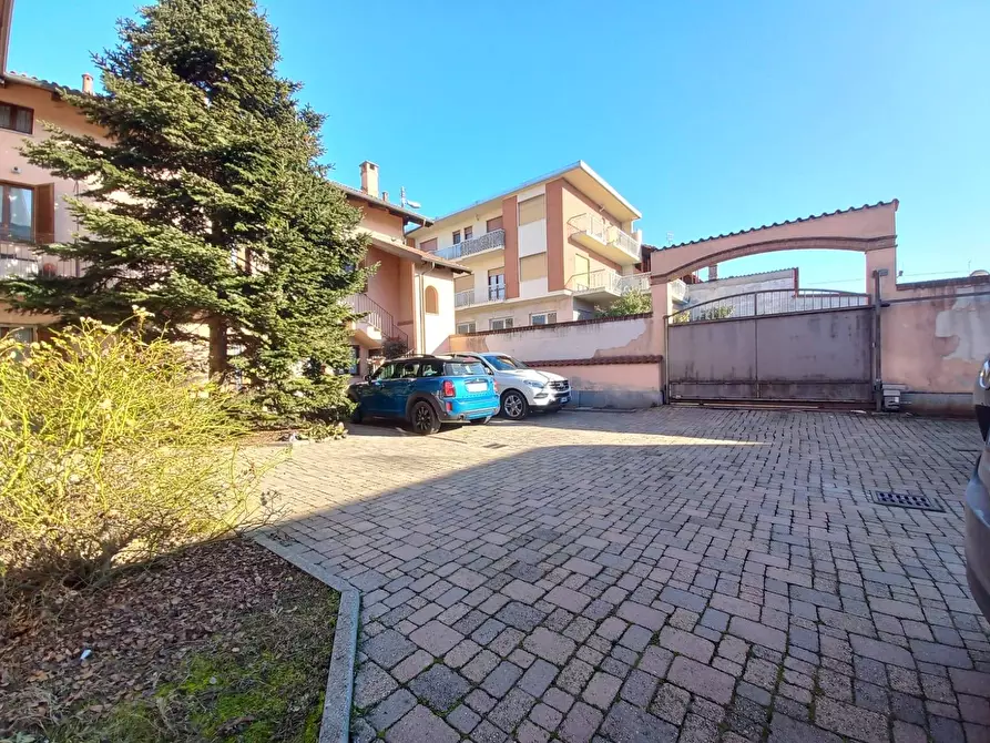 Immagine 3 di Appartamento in vendita  in via nicolo passera 8 a Montanaro