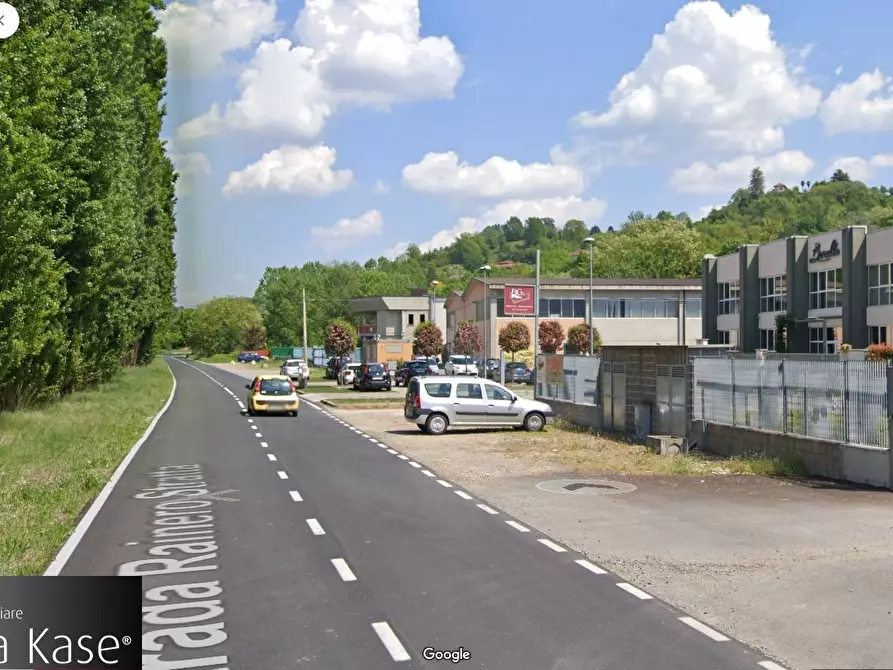 Immagine 2 di Locale commerciale in vendita  in str. Rainero Stratta a Castiglione Torinese