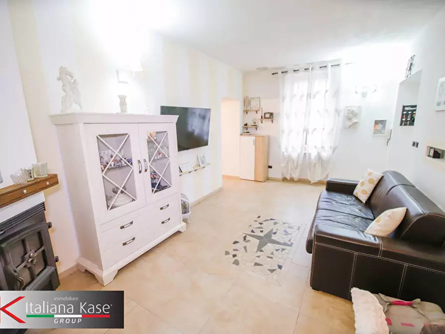 Immagine 4 di Casa semindipendente in vendita  in vicolo oddonino a San Giorgio Canavese