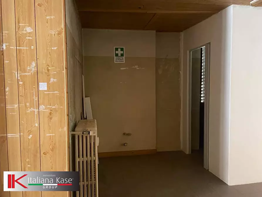 Immagine 3 di Locale commerciale in vendita  in Corso Delio Verna a Verolengo