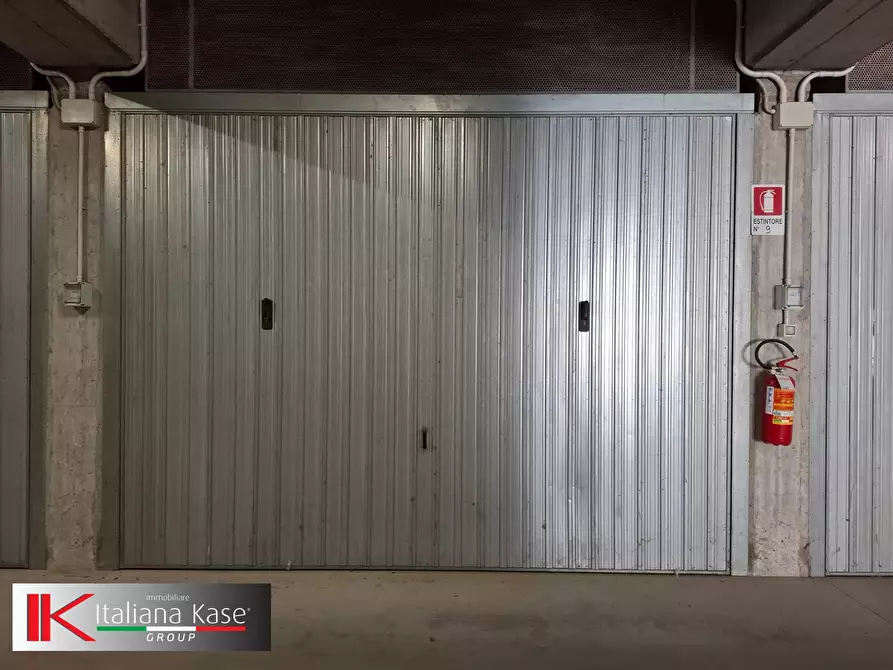 Immagine 2 di Box auto in vendita  in Santa Chiara a Bruino