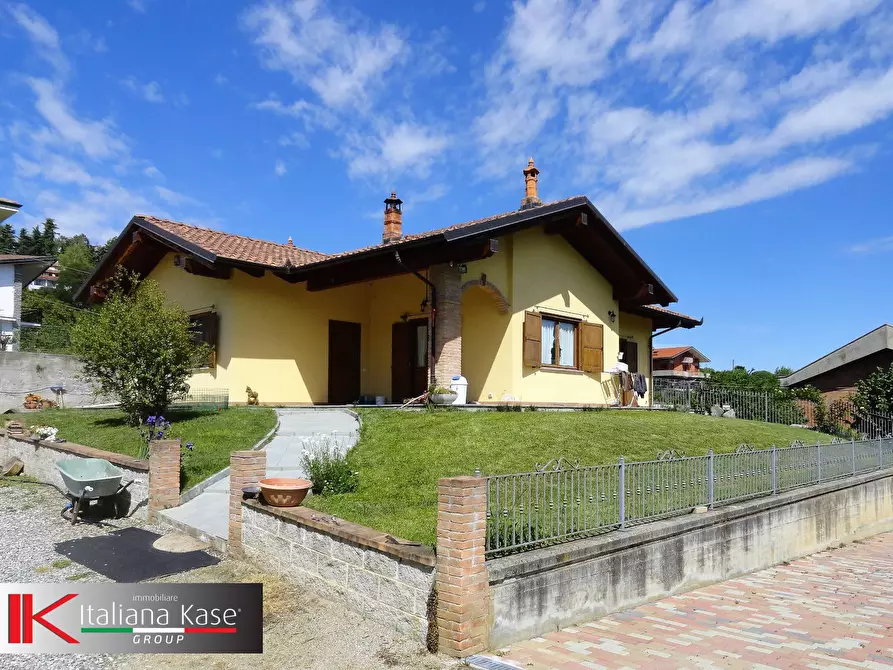 Immagine 3 di Villa in vendita  in via falcone 1 a Albiano D'ivrea