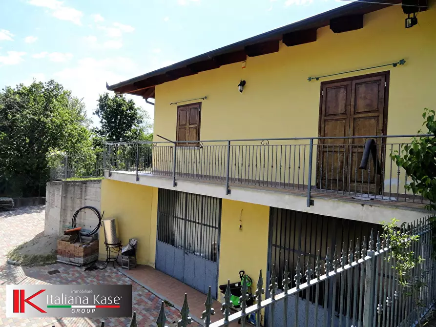 Immagine 6 di Villa in vendita  in via falcone 1 a Albiano D'ivrea